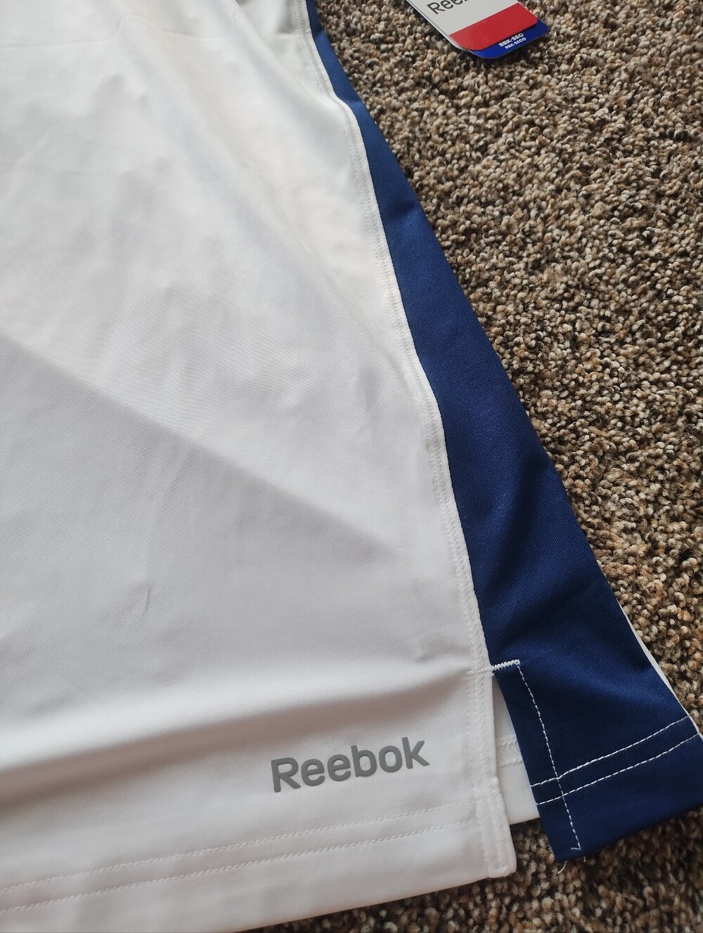 Mens Reebok Tank Top - Picture 2 of 5